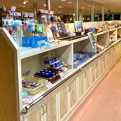 船内売店と屋台4